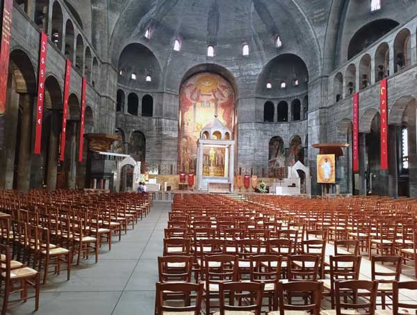 Kerk in het 12e arrondissement van Parijs: Saint-Esprit