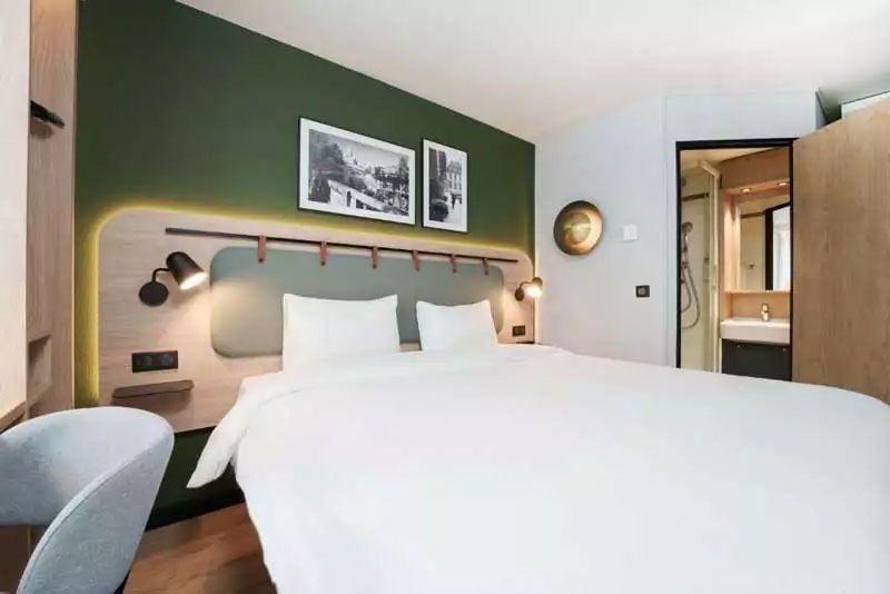Budget hotel near Roland Garros in Paris, good value accommodation