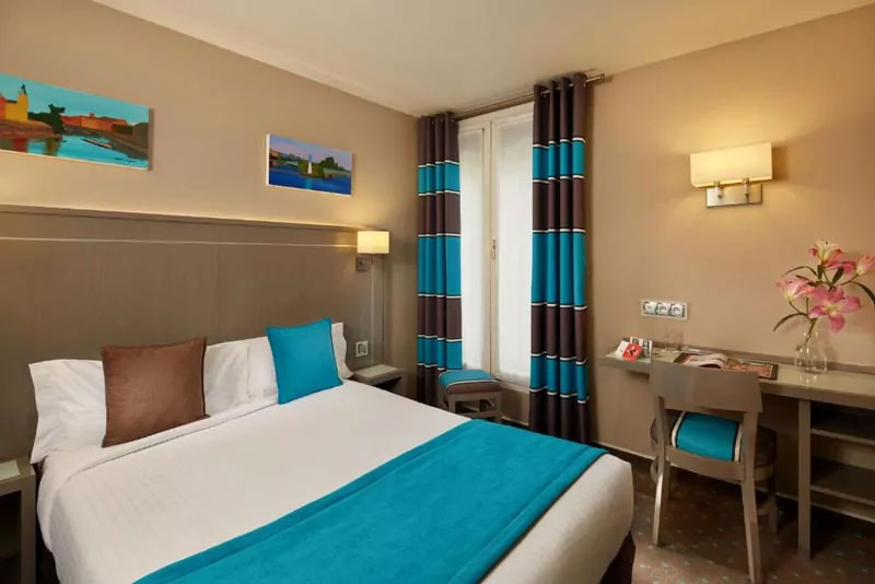 Hotel near Roland Garros in Paris, close to metro line 10 and the Seine