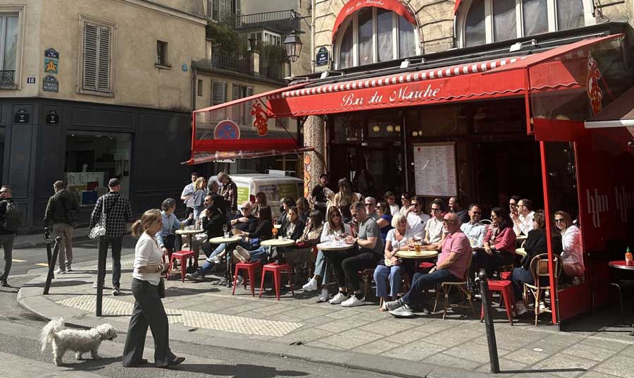 What to wear in Paris?